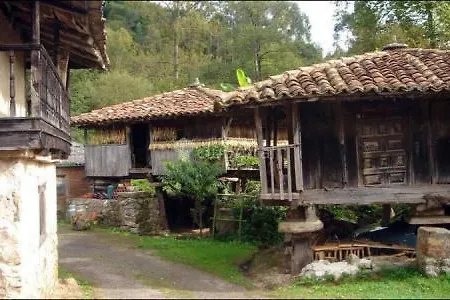 Casa Rural Alzola